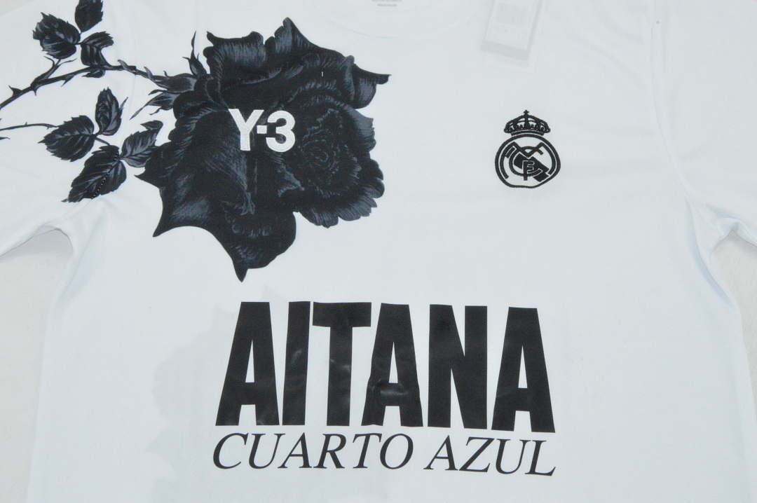 Real Madrid x Y-3 Edición Especial 'Aitana - Cuarto Azul'