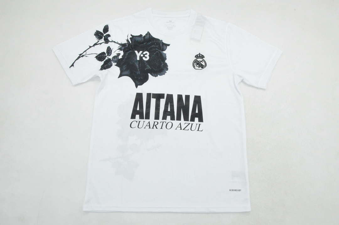Real Madrid x Y-3 Edición Especial 'Aitana - Cuarto Azul'