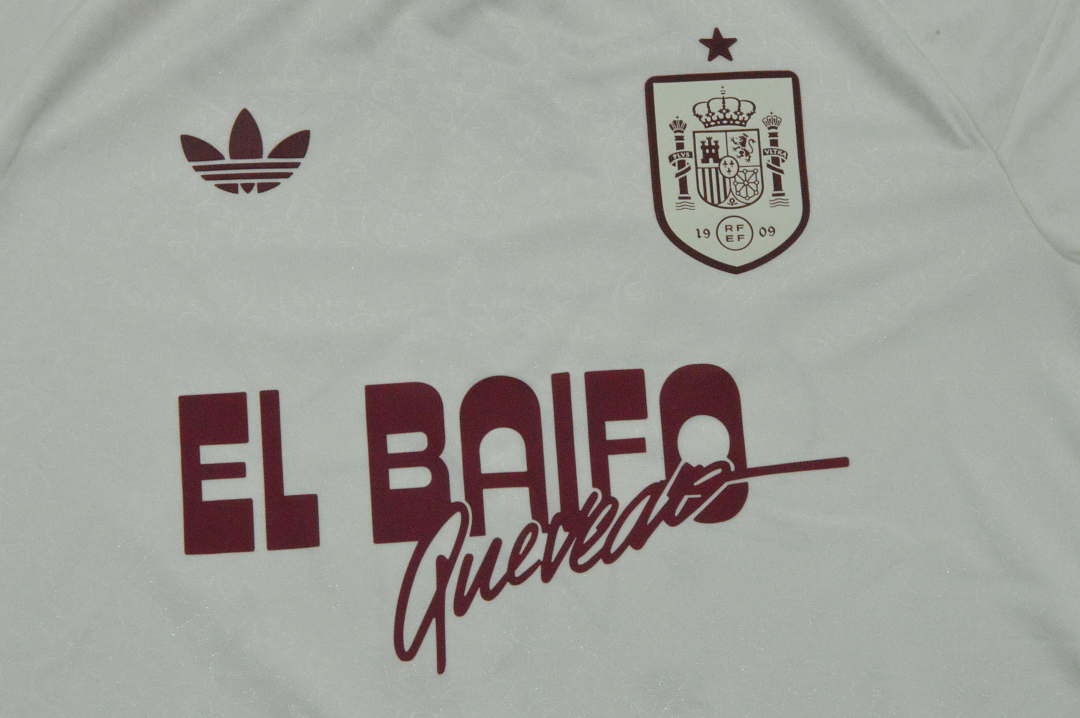 Camiseta de Fútbol España Edición Especial Quevedo "El Baifo" - Versión Hombre